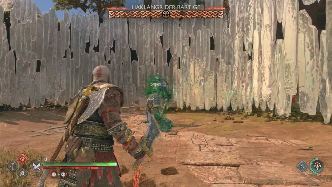 Kratos giao chiến với Haklangr the Bearded tại Vanaheim trong God of War Ragnarök